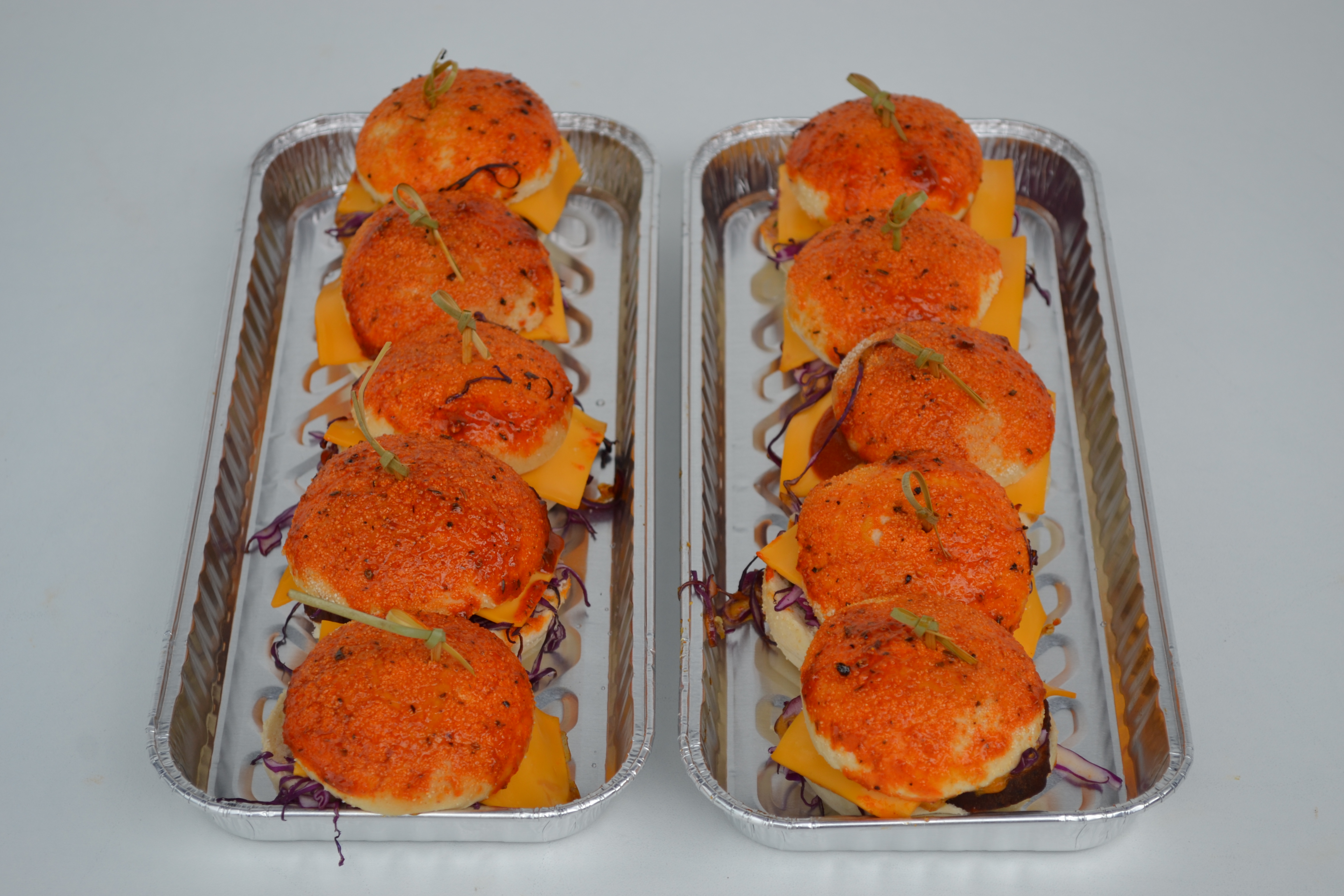 10 mini kip cheeseburgers